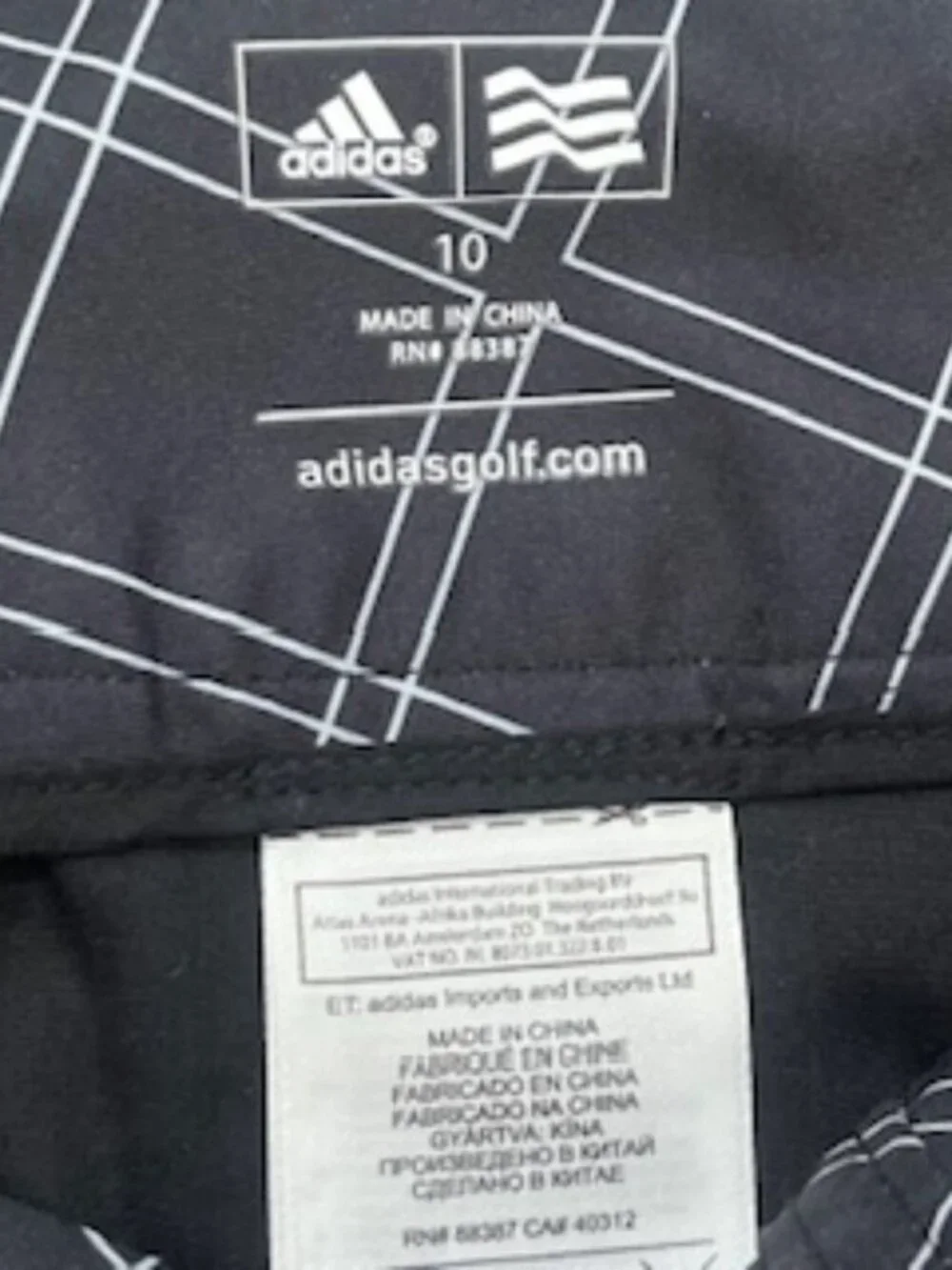 Adidas Golf shorts Women’s‎ size 10 lightweight breathable black geometric print